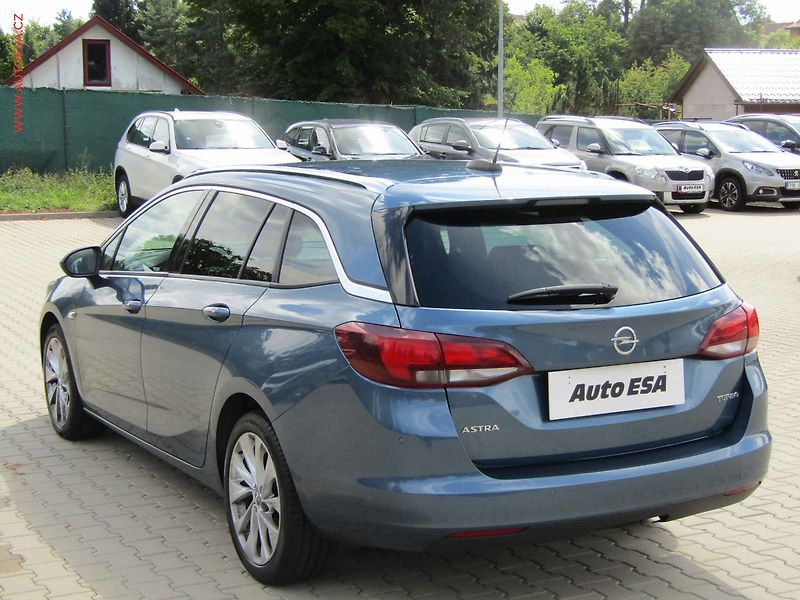 Opel Astra (2017) 1.4 T, ČR, AT, AC, temp. - fotka 6 z 23