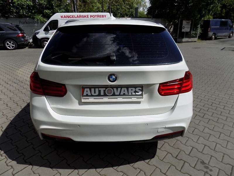 BMW Řada 3 (2014) 320 D 135 KW - fotka 6 z 13