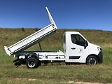 Renault Master (2023) 2.3TDi pouze 69000 km, 3,3m - náhled 2