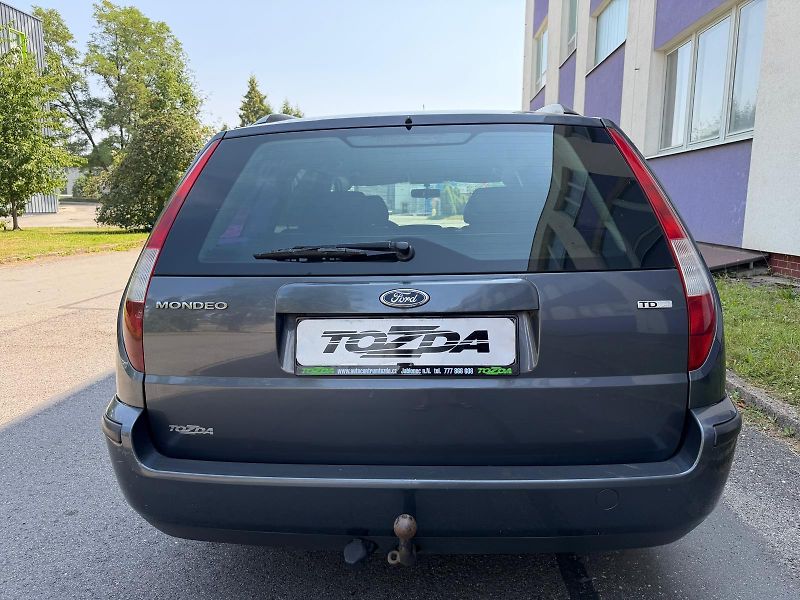 Ford Mondeo 2,0 TDCi Combi / 96 kW / - fotka 4 z 22