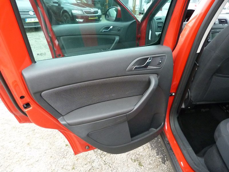 Škoda Yeti 1.2 tsi - fotka 16 z 18