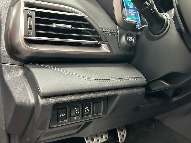 Subaru Outback (2023) 2.5 TOURING 2023 | Záruka - fotka 18 z 59