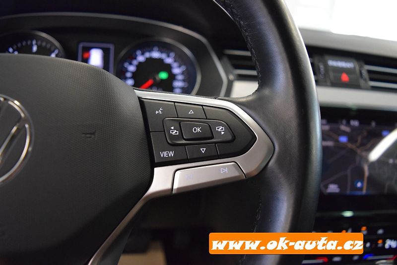 Volkswagen Passat 2.0 TDI BUSINESS DSG 97 000 KM - fotka 31 z 51