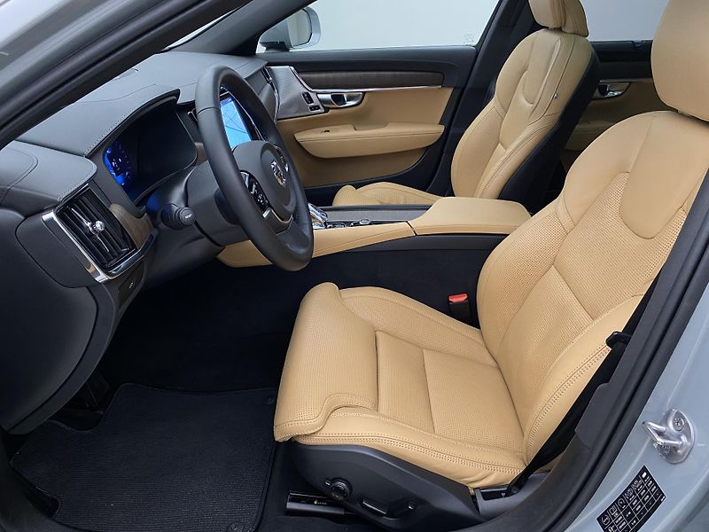 Volvo V90 CC B5 AWD ULTIMATE AUT  - fotka 3 z 66