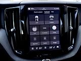 Volvo XC60 T8 AWD RECH.*ULTRA DARK + kola - náhled 46