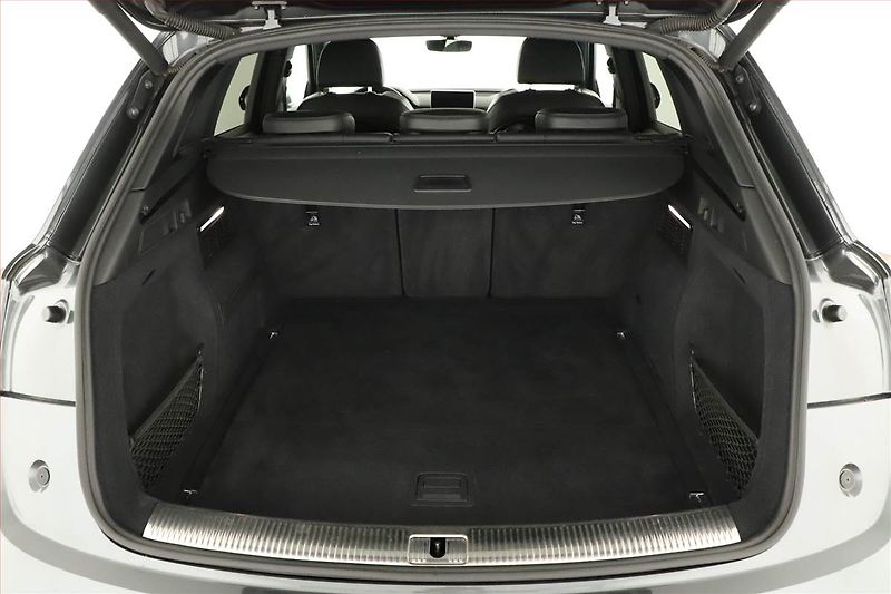 Audi SQ5 (2017) 3.0 TFSI - fotka 19 z 20