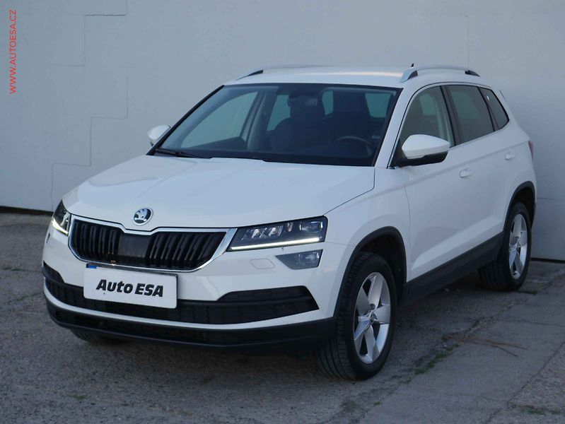 Škoda Karoq (2020) 1.6 TDi, ČR, Style. TZ, navi - fotka 3 z 17