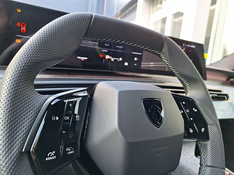 Peugeot 3008 (2026) GT Hybrid 145 e-DCS6 - fotka 12 z 22