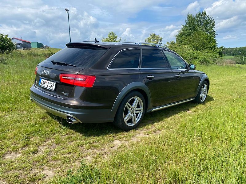 Audi A6 Allroad (2014) allroad 3.0 TDI - fotka 3 z 6
