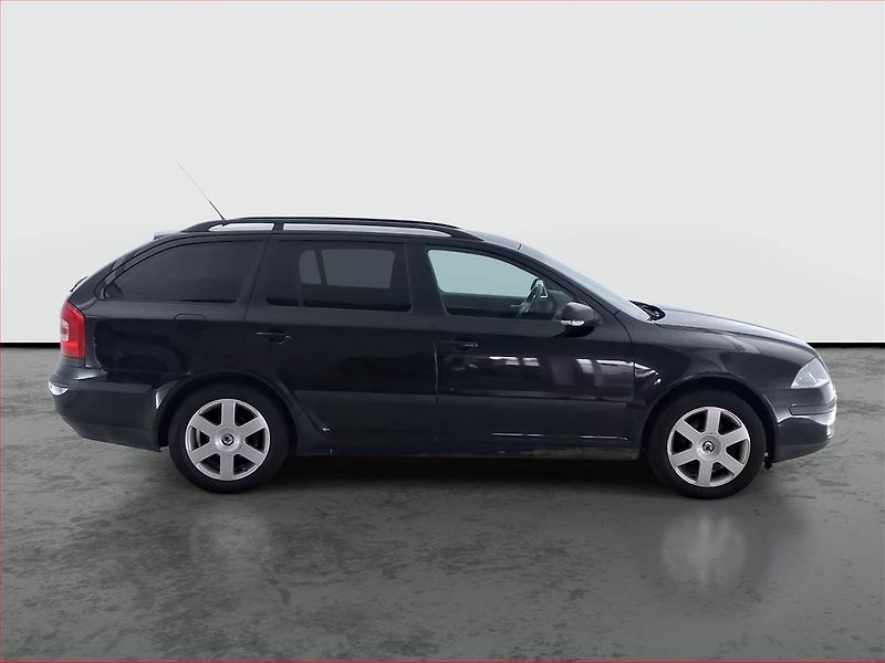 Škoda Octavia (2005) 1.6, po STK, Tažné - fotka 6 z 18