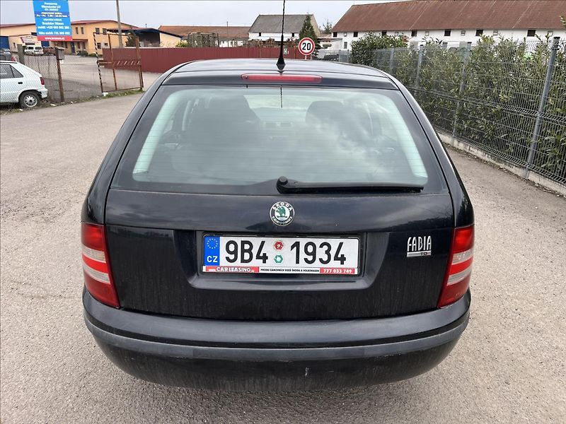 Škoda Fabia 1,4 TDi KLIMA STK 8/2026 - fotka 7 z 25