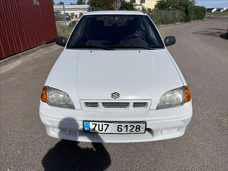 Suzuki Swift 1,0 i AUTOMAT EKO ZAPLACENO - fotka 2 z 25
