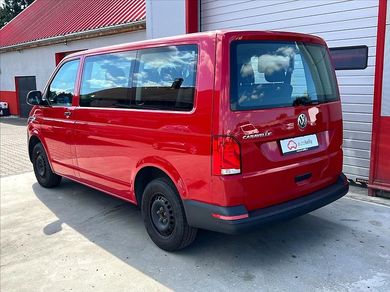 Volkswagen Caravelle 2,0 TDI 6.1 SWB TRENDLINE - fotka 3 z 24