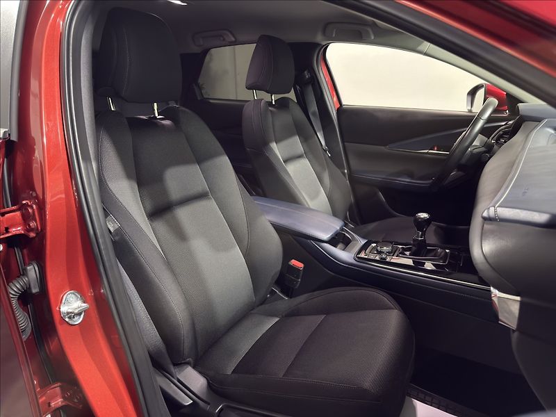 Mazda CX-30 2,0   i AWD 1.MAJITEL ČR DPH - fotka 32 z 48