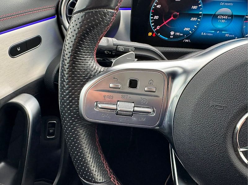 Mercedes-Benz CLA 200d AMG Line - fotka 9 z 21