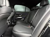 Mercedes-Benz Třídy E (2025) 300 de 4MATIC - náhled 11