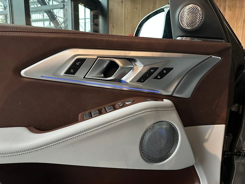 BMW XM 480 kW, Bowers,Masáž,Ventilace - fotka 22 z 49