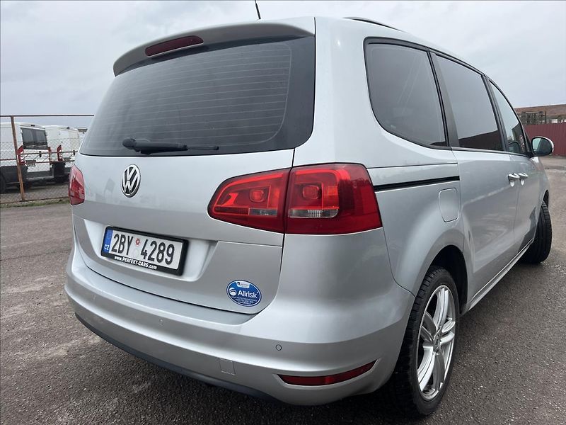 Volkswagen Sharan 2,0 TDi DSG 130KW KLIMA SERVIS - fotka 37 z 38