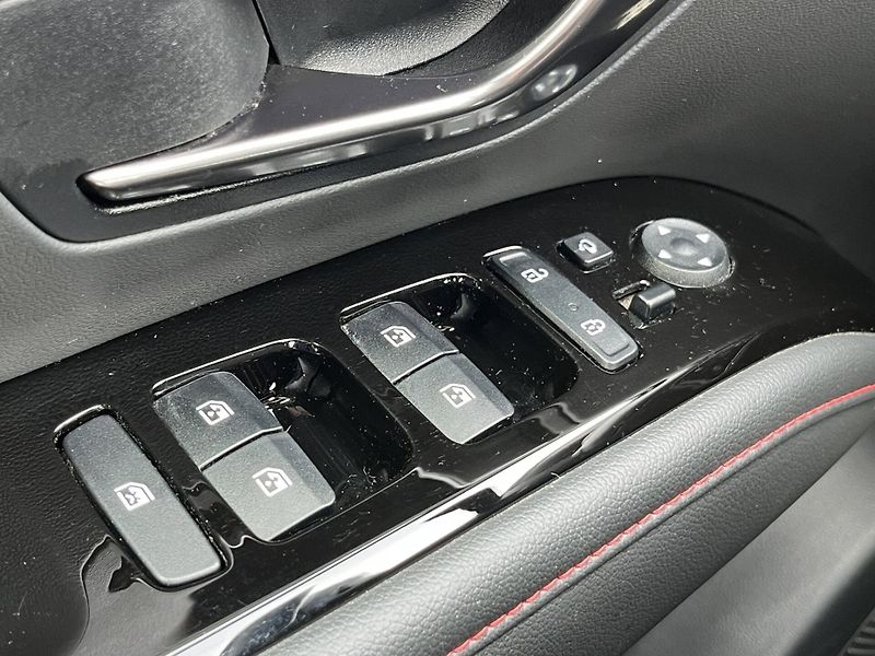 Hyundai Tucson (2023) N-line 1.6 110kW, 4x4, Tažné, - fotka 12 z 29
