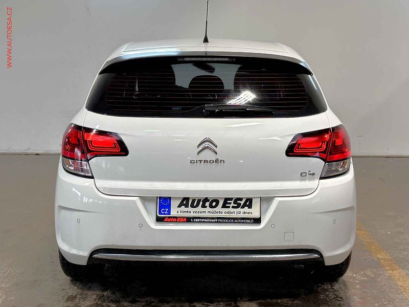 Citroën C4 (2016) 1.6HDi, ČR, AC, park.asist - fotka 5 z 16