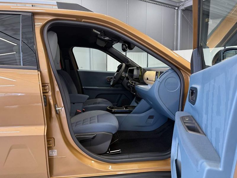 Fiat Grande Panda (2025) La Prima 1.2 Turbo Hybrid 110k - fotka 18 z 25