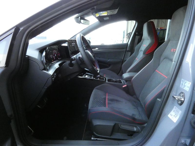 Volkswagen Golf GTI Clubsport Performance 2.0 - fotka 20 z 30