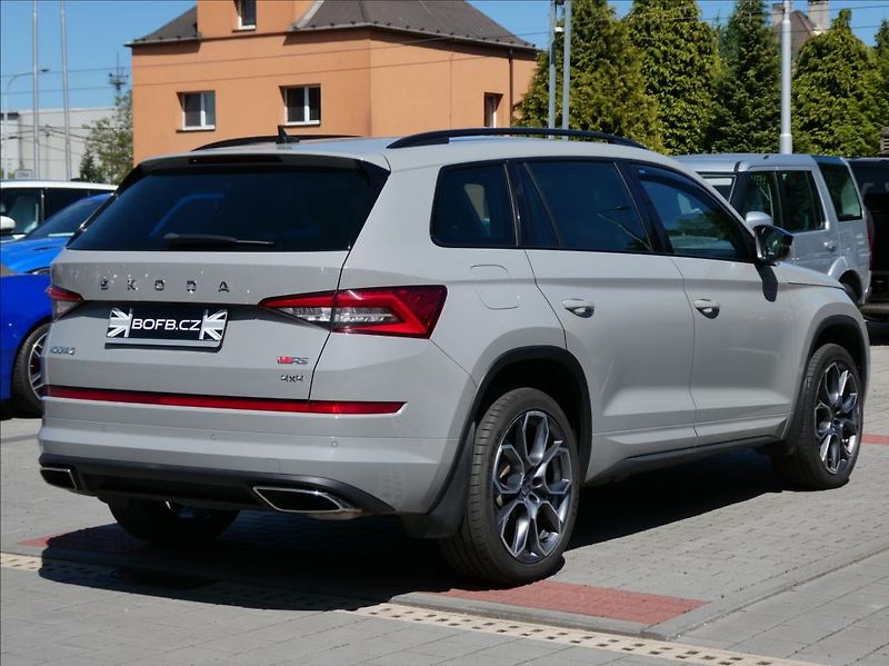 Škoda Kodiaq 2,0 TDi 176kW,ČR,REZERVACE  RS - fotka 7 z 40
