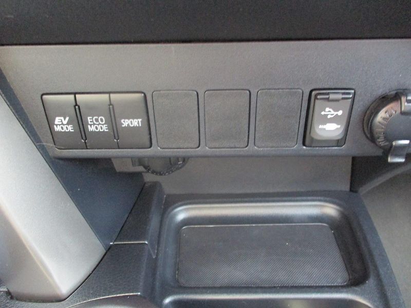 Toyota RAV4 2.5Hybrid 137TKM*T. ZAŘ*SERVIS - fotka 21 z 50