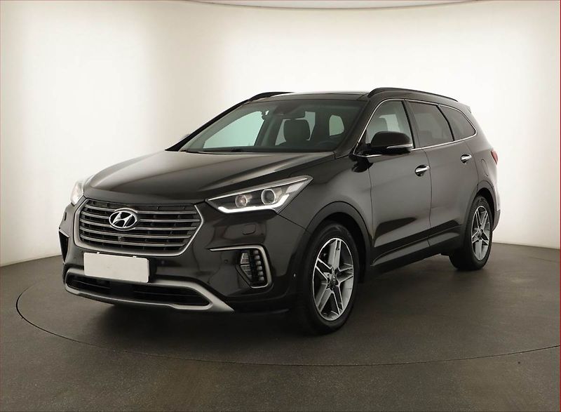 Hyundai Santa Fe (2017) 2.2 CRDi Blue, 4X4, Automat - fotka 2 z 20