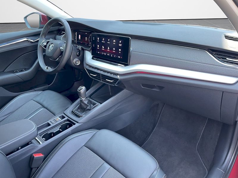 Škoda Octavia (2024) 1.5 TSI 110kW Style Plus combi - fotka 22 z 34