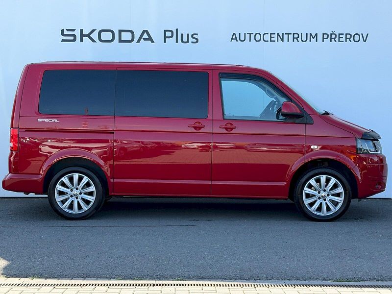 Volkswagen Multivan (2013) 2,0 TDI 103KW SPECIAL Manuál - fotka 31 z 35