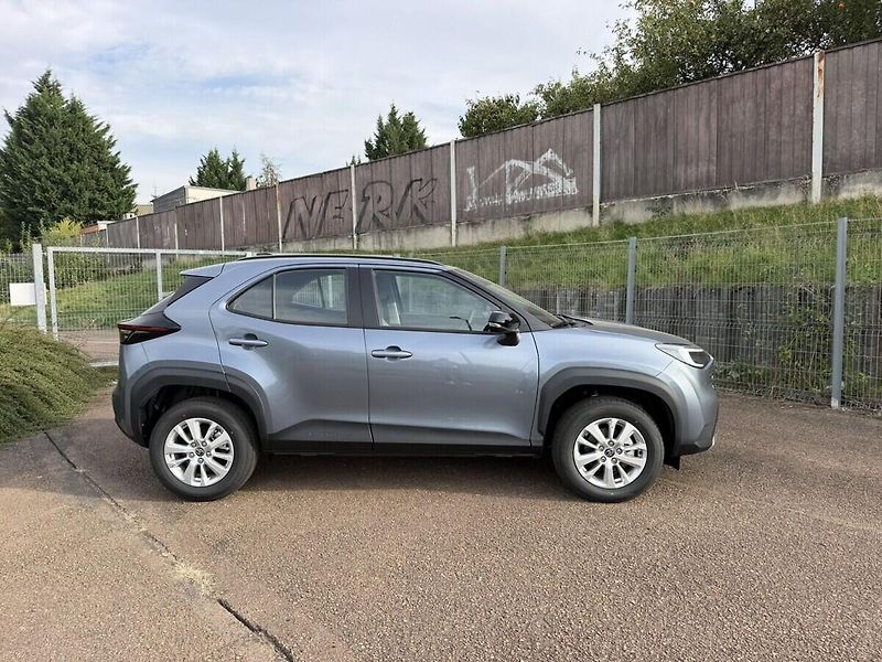 Toyota Yaris Cross Comfort Business - zimní sety - fotka 3 z 9