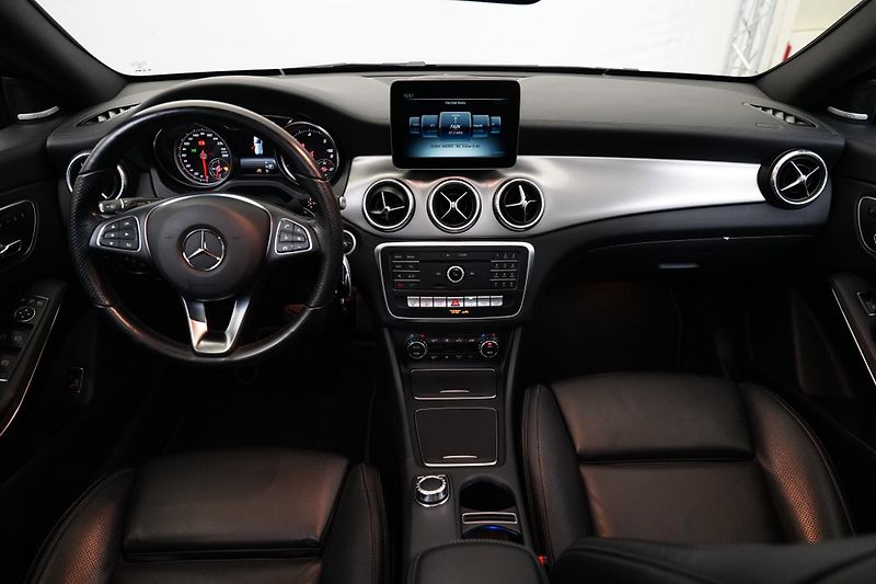 Mercedes-Benz CLA - fotka 5 z 27