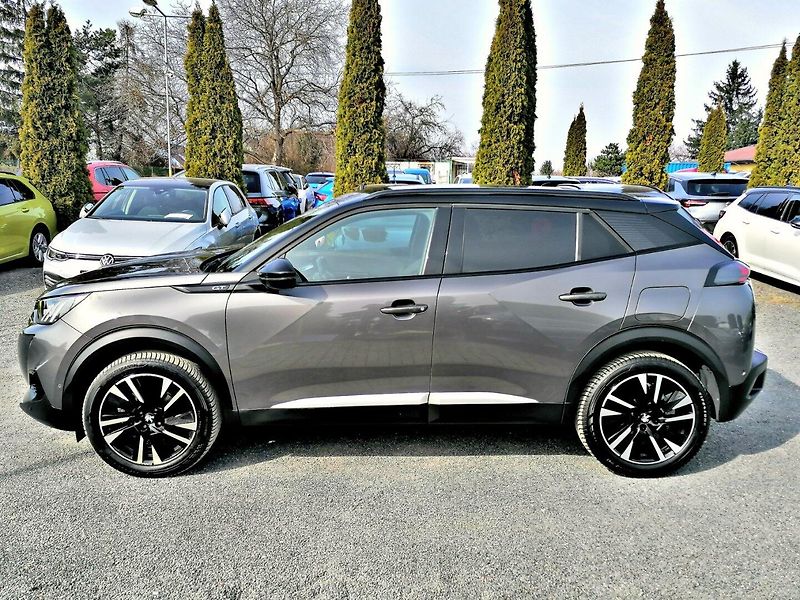 Peugeot 2008 (2021) 1.2 PureTech GT-Line AT/8 LED - fotka 7 z 33