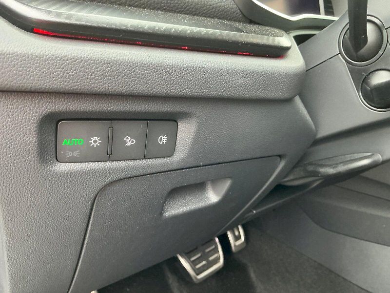 Škoda Octavia (2026) Combi 2.0 TDI DSG Sportline - fotka 24 z 38