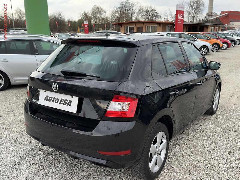 Škoda Fabia (2016) 1.4 TDI, Navi, AC - fotka 4 z 18