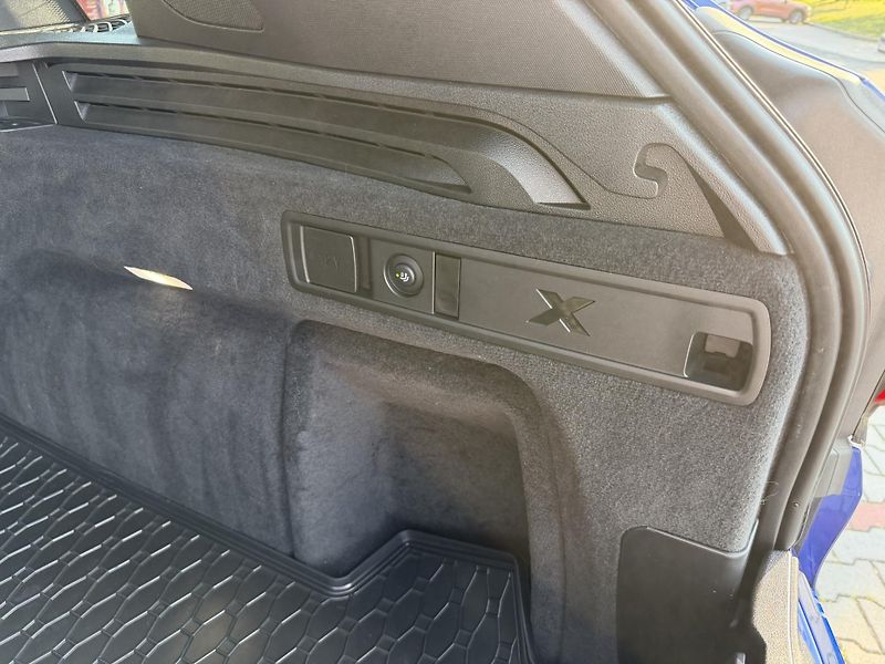 BMW X5 (2025) BMW X5 M60i xDrive - fotka 10 z 21