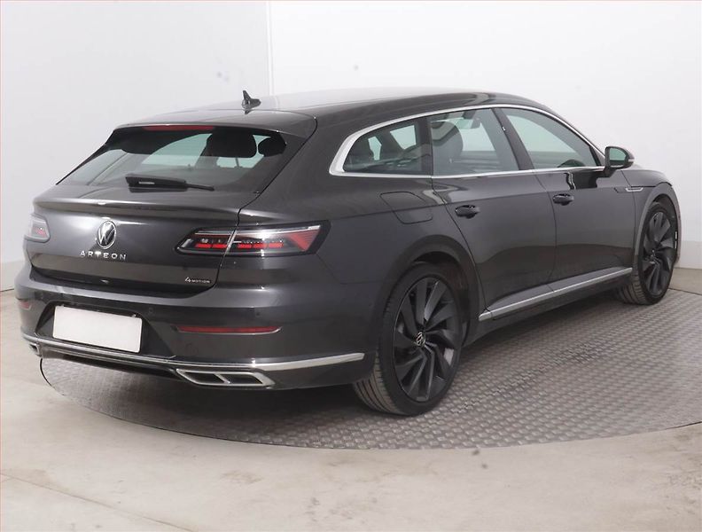 Volkswagen Arteon (2023) R-line 2.0 TDI 4Motion - fotka 5 z 16