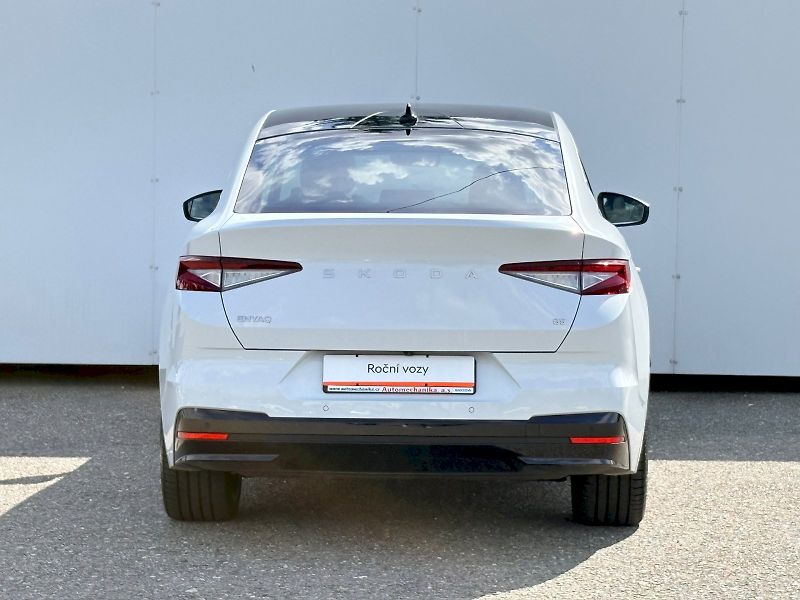 Škoda Enyaq (2025) 85 kWh / 210 kW / L&K - fotka 29 z 36