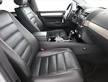 Volkswagen Touareg (2006) 3.0 V6 TDI, 4X4, Automat - náhled 7