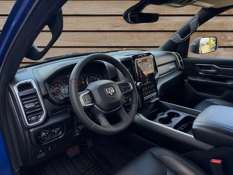 Dodge RAM (2019) +BLACK WIDOW ORIGINAL +  - fotka 18 z 24