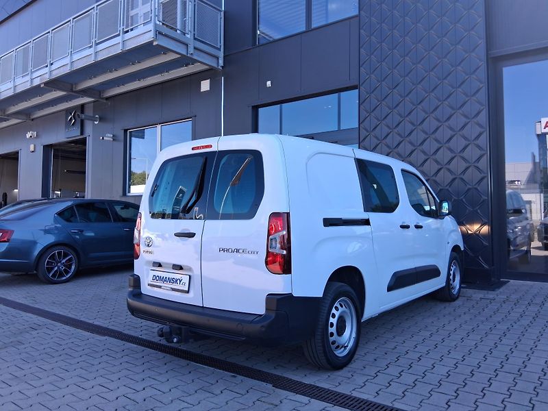Toyota ProAce City ACTIVE CREWCAB 1.5 D-4D 96kW   - fotka 3 z 21