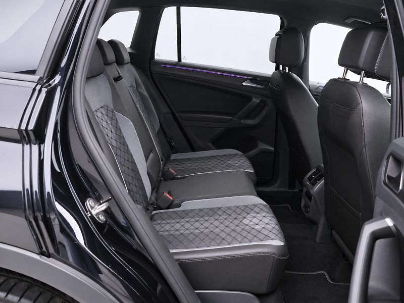 Volkswagen Tiguan 2.0 TDI 110kW DSG 4x4 R-Line D - fotka 13 z 33