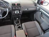 Volkswagen Touran (2012) 1.6 TDI, Serv.kniha, Navi - náhled 8