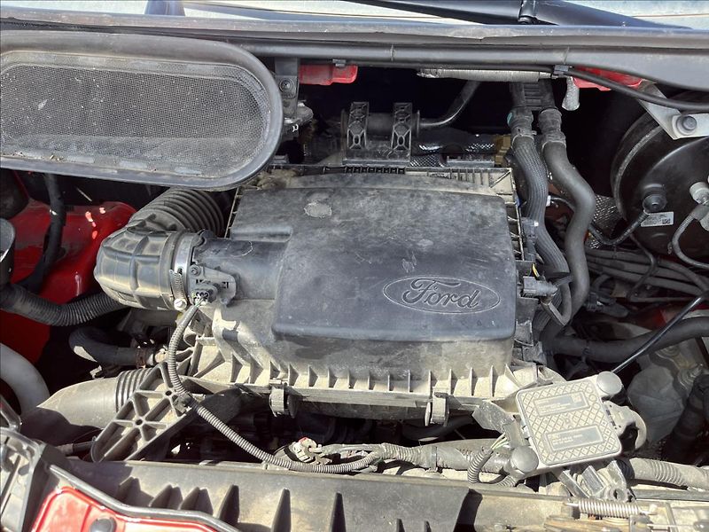 Ford Transit 2,0 TDCi 96KW 7MÍST L3 ČR -DPH - fotka 29 z 36