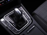 Volkswagen Passat 2,0 TDI 110kW DSG Matrix DPH - náhled 30
