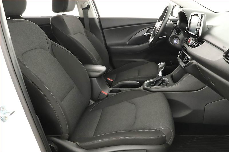 Hyundai i30 (2020) 1.5 DPI, ČR,1.maj, Serv.kniha - fotka 7 z 15