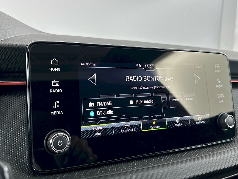Škoda Kamiq (2025) DSG 1.0TSI 85kW Monte Carlo - fotka 16 z 33