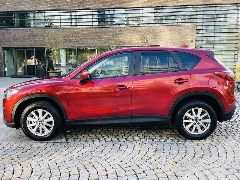 Mazda CX-5 2.0i MANUÁL 4x4 1MAJITEL TAŽNÉ - fotka 18 z 40