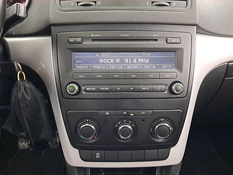 Škoda Yeti (2011) 1.2 TSI, Tempomat - fotka 12 z 16